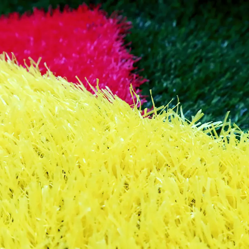 laying artificial grass with dogs
